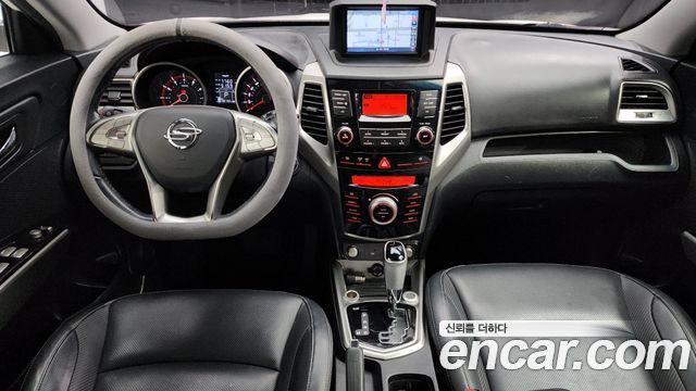 SsangYong Tivoli 2015 thumb 7