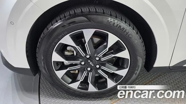 Kia Carnival 2022 thumb 6