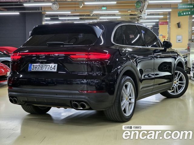 Porsche Cayenne 2019 thumb 3