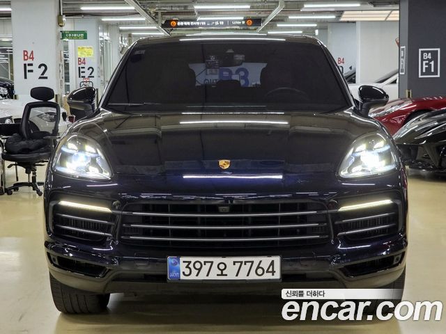 Porsche Cayenne 2019 thumb 4