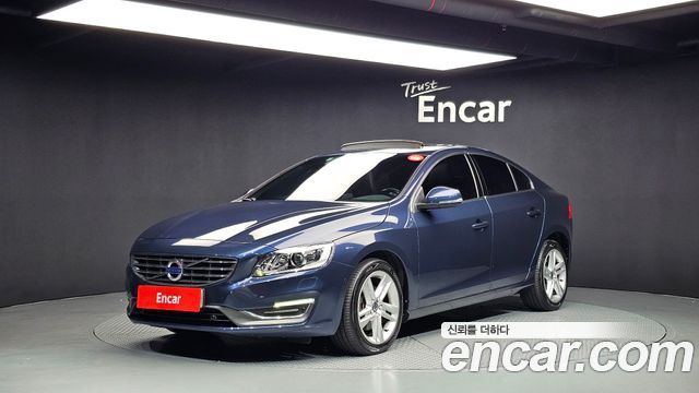 Volvo S60 2015 thumb 2