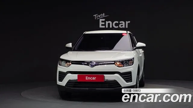 SsangYong Tivoli 2021 thumb 4