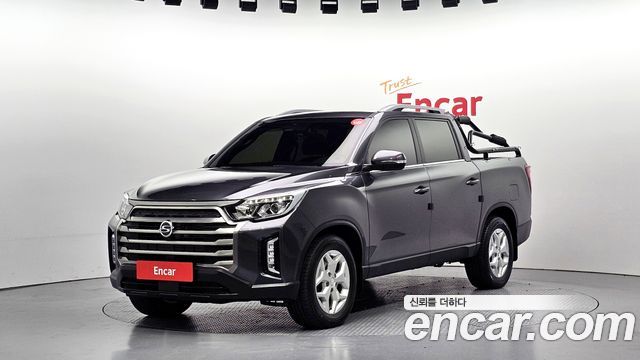 SsangYong Rexton 2022 thumb 2