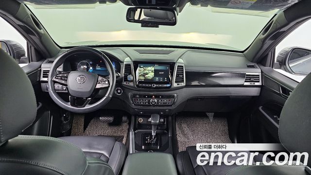 SsangYong Rexton 2022 thumb 8