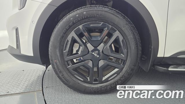 Kia Sorento 2023 thumb 6