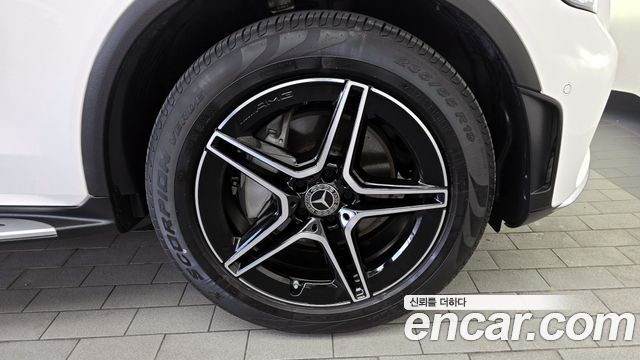 Mercedes-Benz GLC 2023 thumb 6