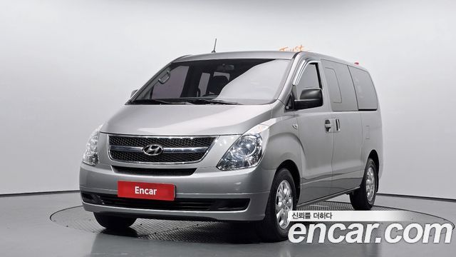 Hyundai Starex 2015 thumb 2