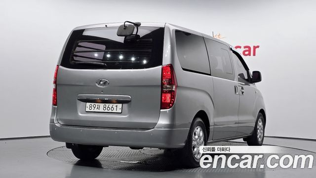 Hyundai Starex 2015 thumb 3