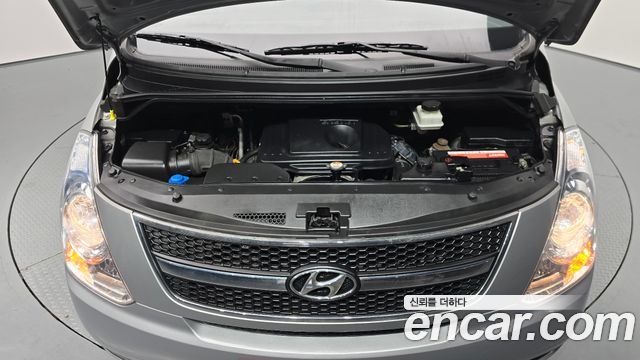 Hyundai Starex 2015 thumb 6