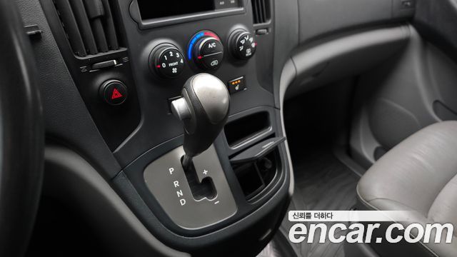 Hyundai Starex 2015 thumb 9