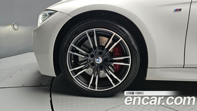 BMW 3 серии 2015 thumb 5