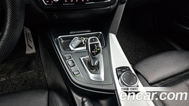 BMW 3 серии 2015 thumb 9