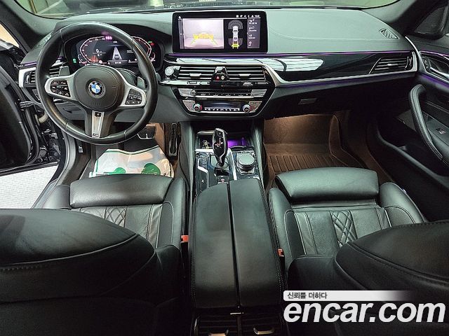 BMW 5 серии 2020 thumb 10