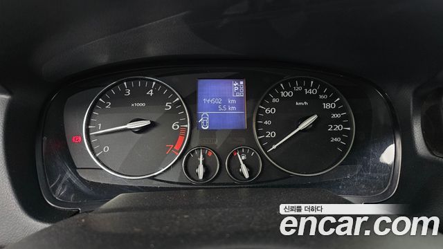 Renault Korea SM5 2011 thumb 9