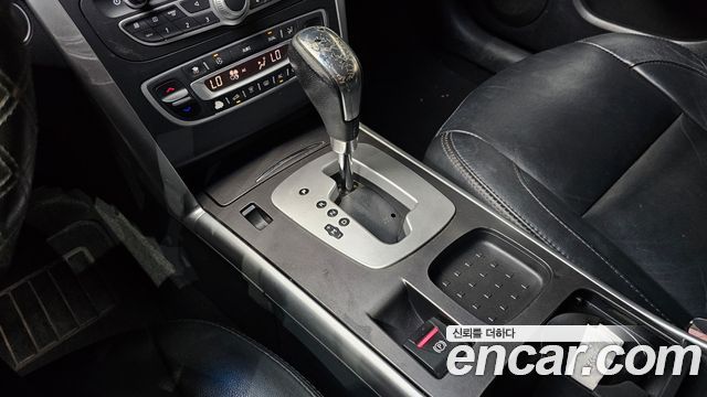 Renault Korea SM5 2011 thumb 10