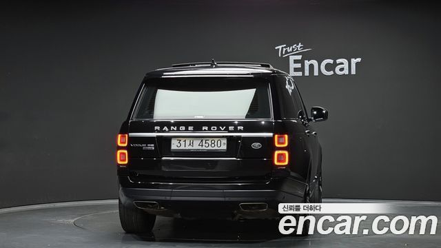 Land Rover Range Rover 2018 thumb 4