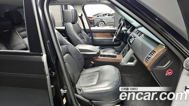 Land Rover Range Rover 2018 thumb 10