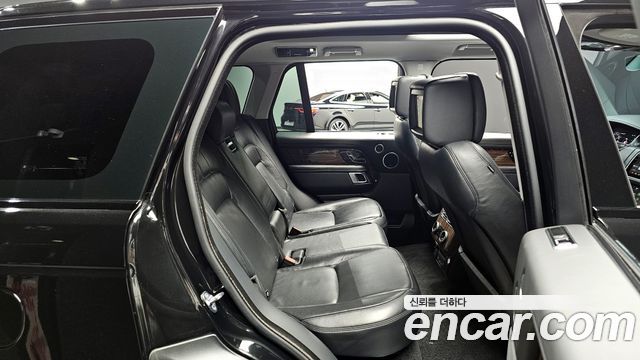 Land Rover Range Rover 2018 thumb 11