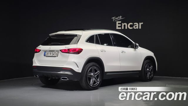 Mercedes-Benz GLA 2022 thumb 3