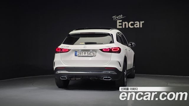 Mercedes-Benz GLA 2022 thumb 5