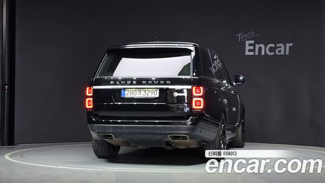 Land Rover Range Rover 2021 thumb 5