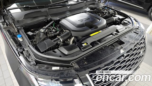 Land Rover Range Rover 2021 thumb 7