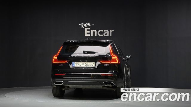Volvo V60 2021 thumb 5