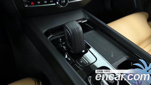 Volvo V60 2021 thumb 10