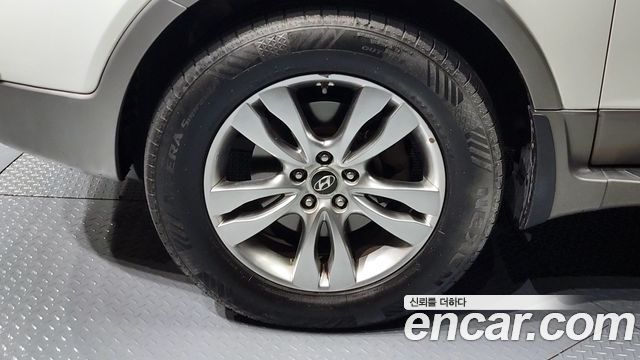 Hyundai Veracruz 2011 thumb 6