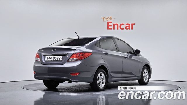 Hyundai Accent 2013 thumb 2