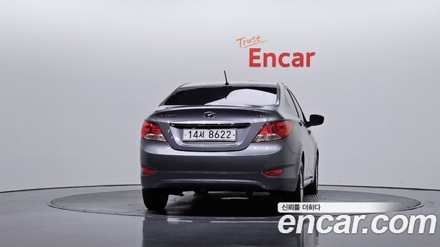 Hyundai Accent 2013 thumb 4