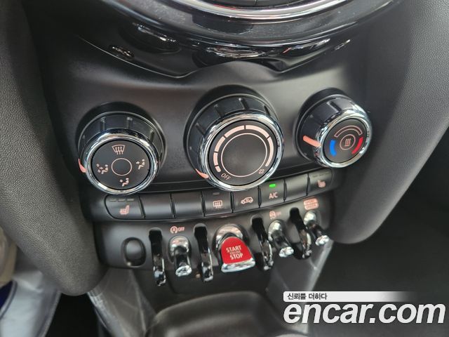 Mini Hatch 2019 thumb 10