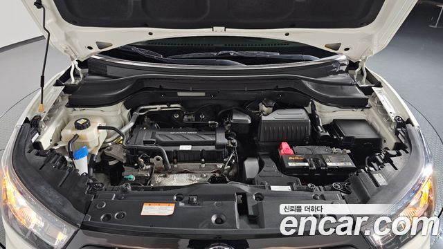 SsangYong Tivoli 2018 thumb 6