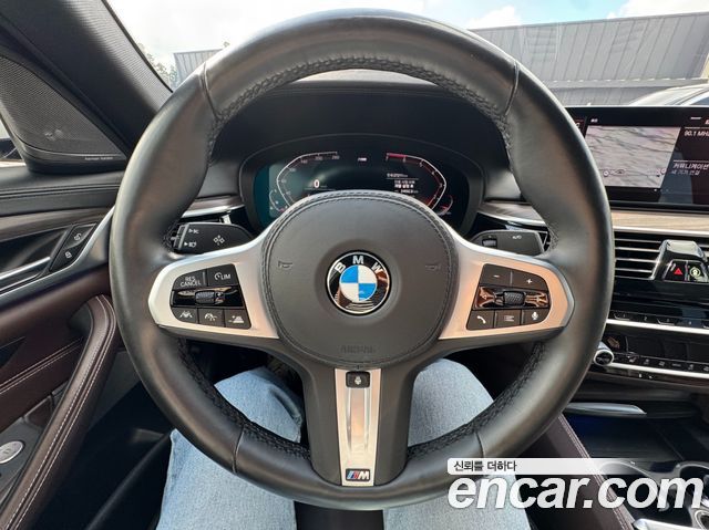 BMW 5 серии 2020 thumb 6