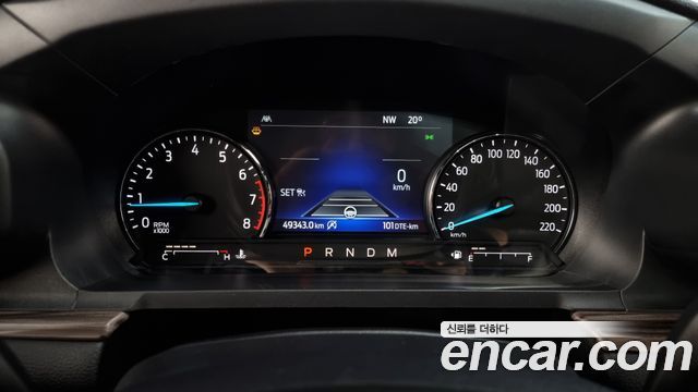 Ford Explorer 2020 thumb 8