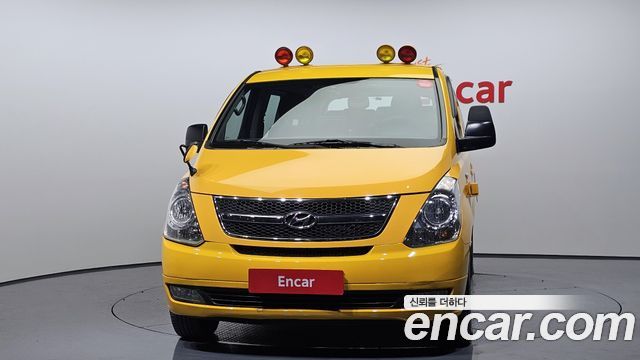 Hyundai Starex 2014 thumb 3