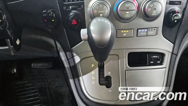 Hyundai Starex 2014 thumb 9