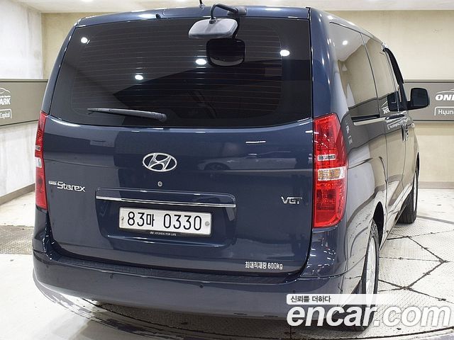 Hyundai Starex 2017 thumb 3