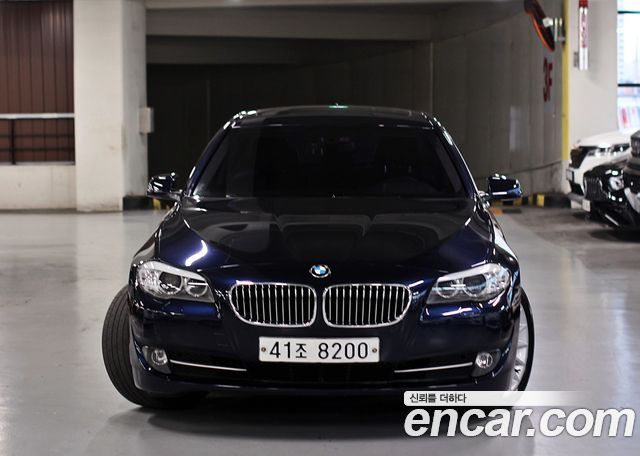 BMW 5 серии 2013 thumb 4
