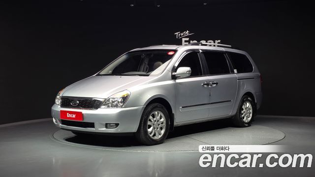 Kia Carnival 2011 thumb 2
