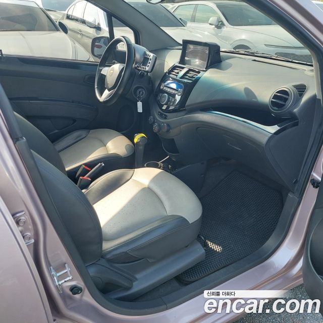 Chevrolet Spark 2012 thumb 11