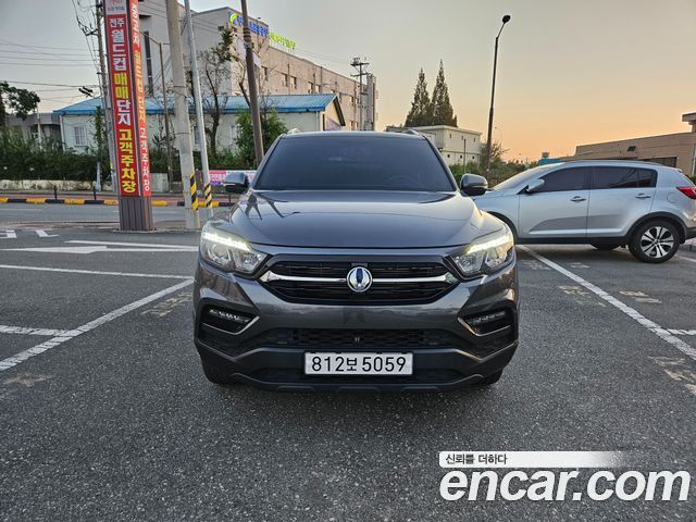 SsangYong Rexton 2019 thumb 12