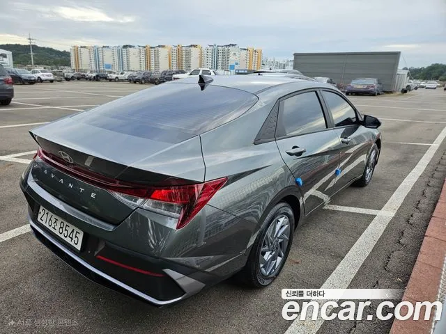 Hyundai Avante 2024 thumb 2