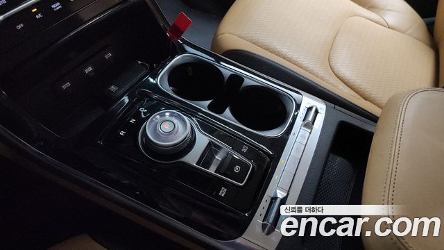 Kia Carnival 2020 thumb 9