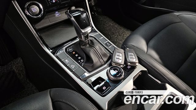 SsangYong Korando 2020 thumb 10