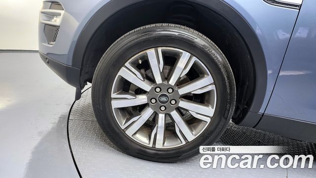 Land Rover Discovery Sport 2018 thumb 6