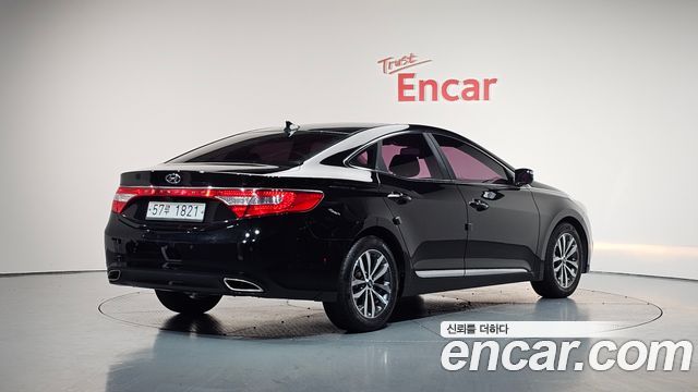 Hyundai Grandeur 2011 thumb 3