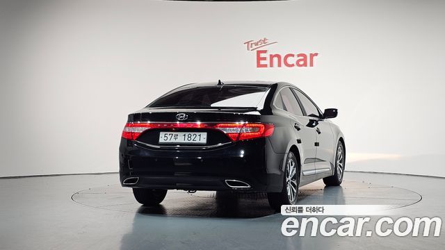 Hyundai Grandeur 2011 thumb 5