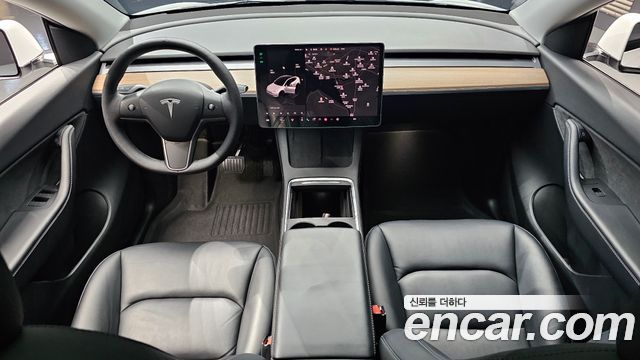 Tesla Model Y 2022 thumb 8