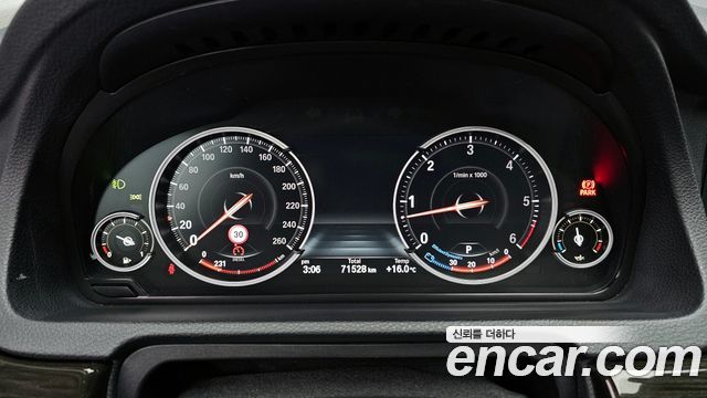 BMW 3 серии GT 2015 thumb 9